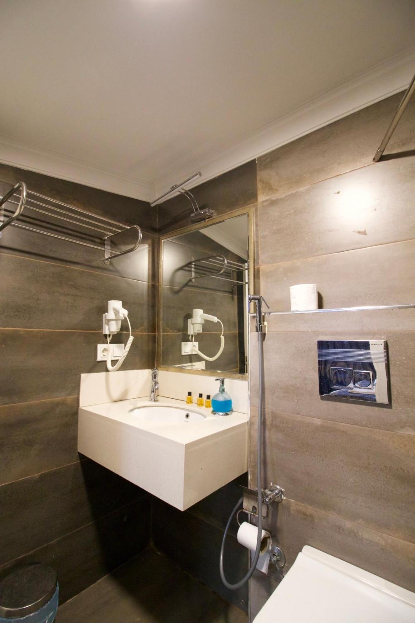 Olympos Garden Hotel Istanbul Exterior photo
